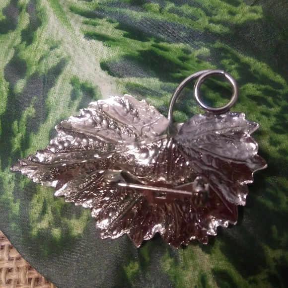 FINAL PRICE Vintage Brooches 2pc. - Picture 6 of 6